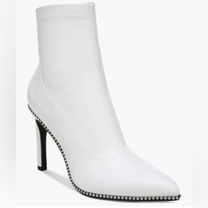 BAR III NWOT White Stretch Beaded Melanay Pointed Toe Stiletto Booties 7 M